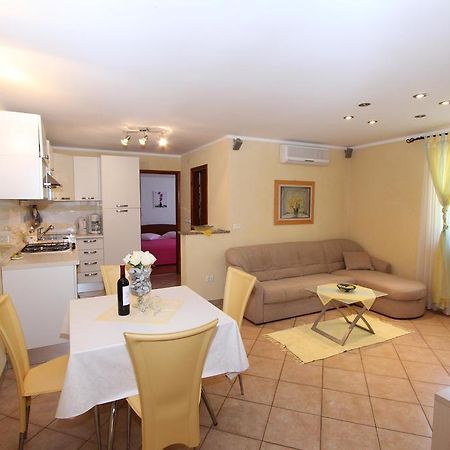 Apartments Pataj Ровинь Экстерьер фото