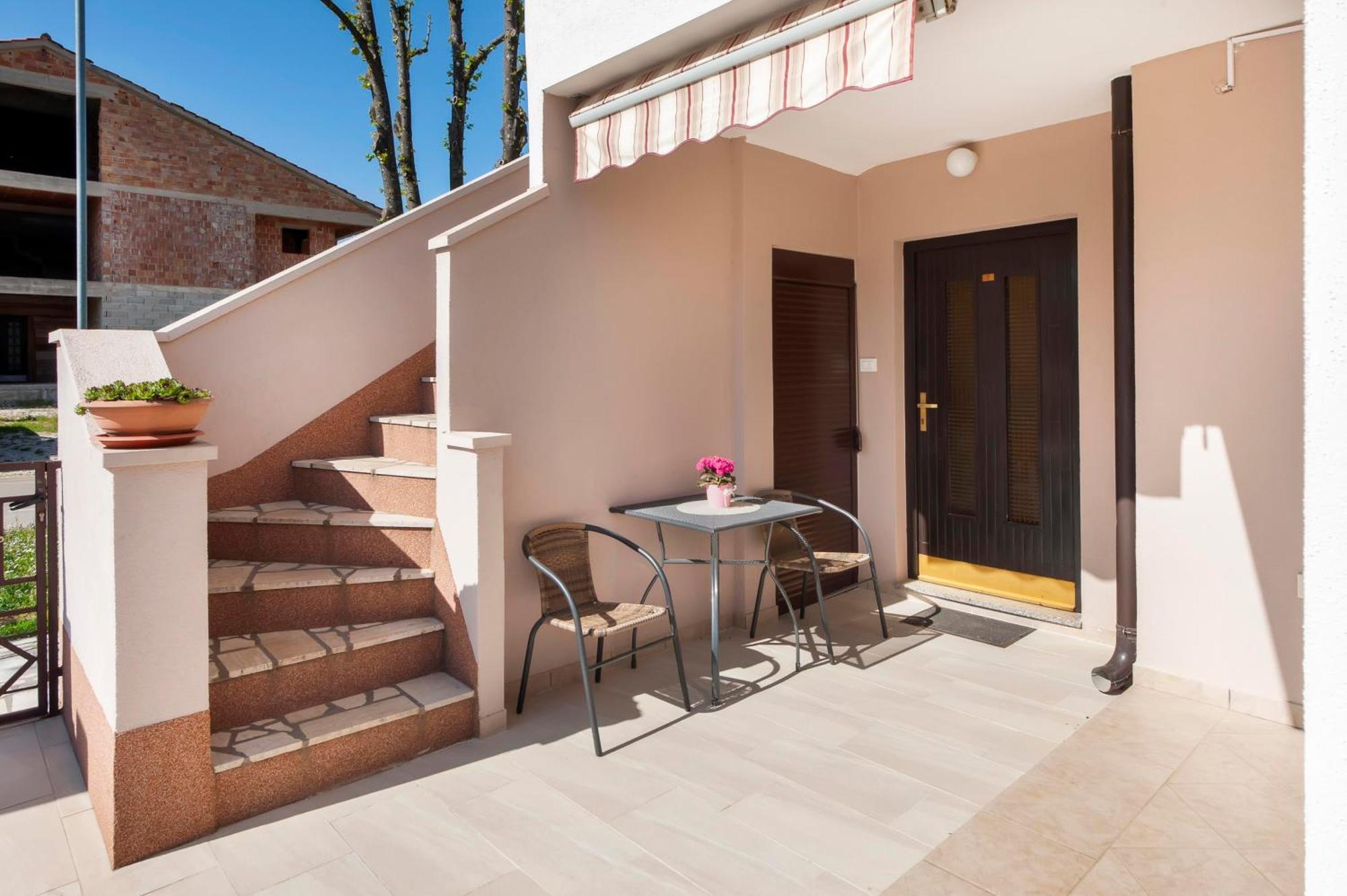 Apartments Pataj Ровинь Экстерьер фото