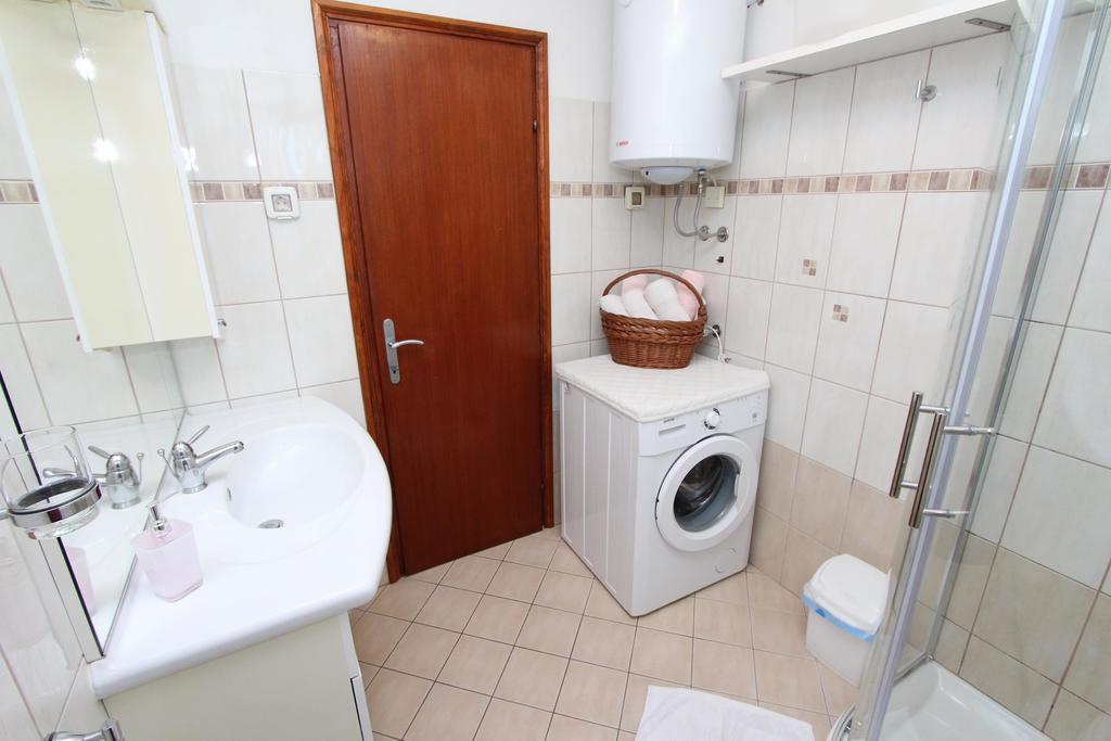 Apartments Pataj Ровинь Экстерьер фото