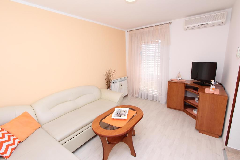 Apartments Pataj Ровинь Экстерьер фото